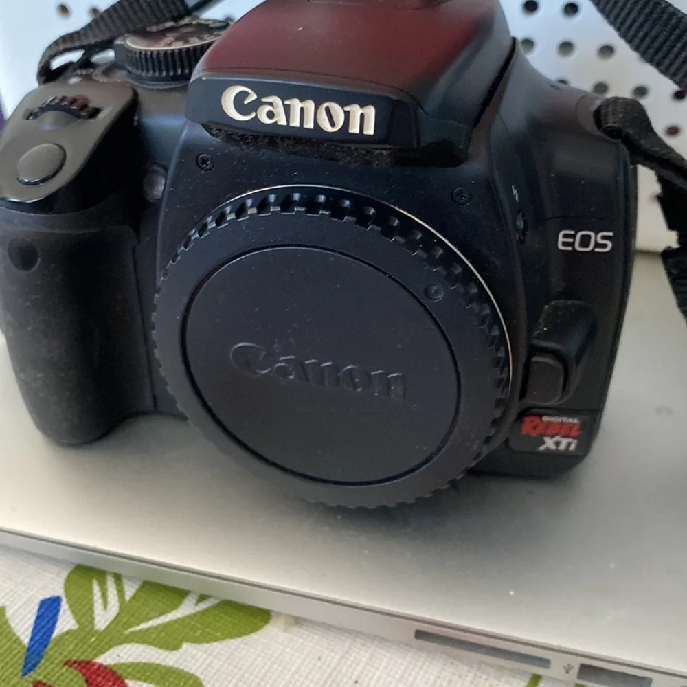 Canon EOS digital rebel still black camera